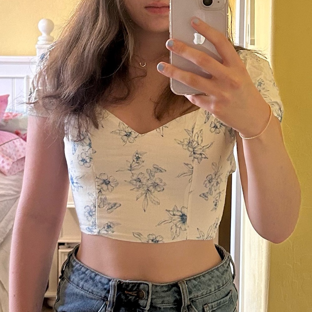 PacSun White Fitted Crop Blouse